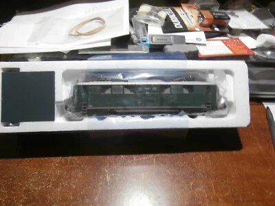 ROCO HO SCALE ITEM # 68640 EUROPEAN STYLE ELECTRIC LOCOMOTIVE -SBB-10801 - Image 1 of 4