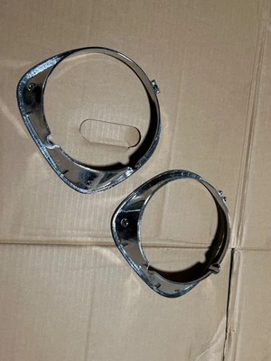 Chevrolet Chevelle 1970 70 diestro y derecho faros biseles 3972923 3972924 OEM Foto 1 de 2