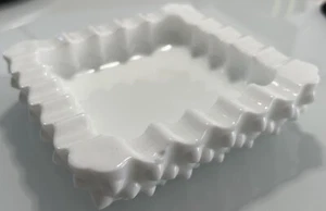 Vintage Fenton Milk Glass Hobnail Ashtray/Trinket Tray - Picture 1 of 7