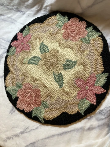 Vintage 100% Virgin Wool Chair Pad Hand Hooked Cover