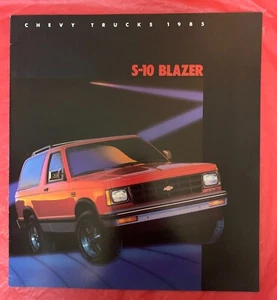 Chevrolet "S-10 BLAZER" 1985 - Brochure/Catalogo Vendita Rivenditore Auto Originale - Foto 1 di 7