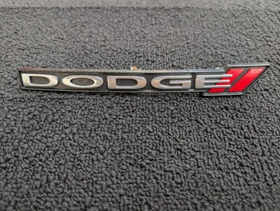 2012 - 2014 Dodge Avenger передняя решетка эмблема значок - 68146393AA - Бесплатная доставка - Изображение 1 из 4