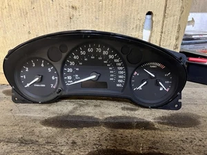 Conjunto de cuadro de instrumentos SAAB 9-3 2004 134.642 millas pieza OEM #P12802920 - Imagen 1 de 24