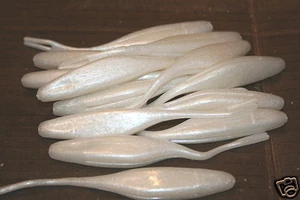 Paquete de 50"" Twitch Minnow Super Fluke Style Pearl bolsa a granel gusanos de plástico - Imagen 1 de 4