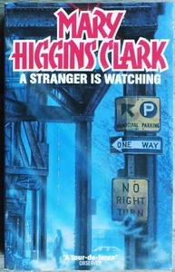 A STRANGER IS WATCHING/LA NUIT DU RENARD/MARY HIGGINS CLARK/LIVRE EN ANGLAIS - Foto 1 di 2