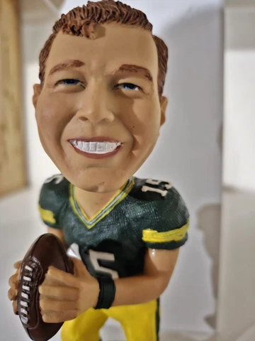 2014 Bart Starr #15 Green Bay Packers Bobblehead Blizzard SGA 6.75" Tall WFRV Cover