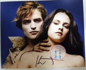 AUTÓGRAFO KRISTEN STEWART SIGNED PHOTO W/ PROOF - Imagen 1 de 1