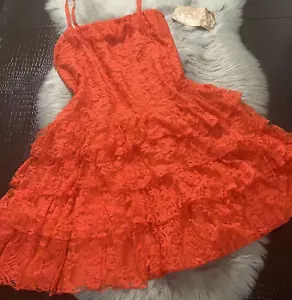 Vintage Neu Vicky Valere Paris Kleid Stufen Rüschen Spitze Rot Feminin Made In France - Bild 1 von 12