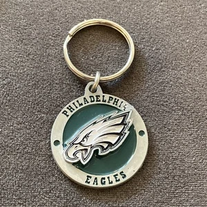 Philadelphia Eagles 3-D Logo Metal Key Chain NFL Football 1.25” Round Pendant - Picture 1 of 2