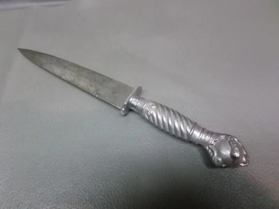 CUCHILLO ESTILO DAGA JAPÓN GARRA Y ESFERA KORIUM PIC VINTAGE - COMO SE ENCUENTRA - 9 3/4" Foto 1 de 4