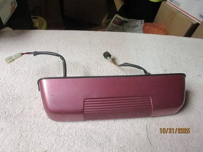 Geo Tracker back door license lamp cover, PINK. - Image 1 of 4