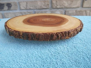 LIPPER INTERNATIONAL WOOD TRUNK SLAB WITH BARK 10" X 11" FOOD DISPLAY RISER. - Picture 1 of 10
