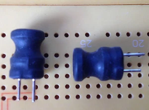 Inductor de plomo de ferrita 180uH 200mA 3Ω núcleo abierto ±5% Tol Toko 187LY-181J - Imagen 1 de 1