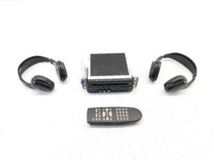 04-07 Nissan Armada Pathfinder TItan DVD Entertainment W/ Headphones + Remote - Picture 1 of 12