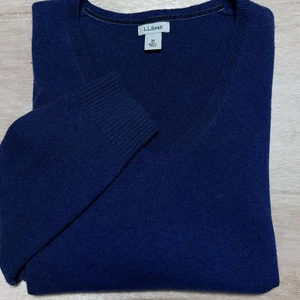 LL Bean klassischer Kaschmir Pullover Damen M dunkelblau V-Ausschnitt Herbst kuschelig minimalistisch - Bild 1 von 10