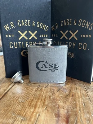 Case XX Knife Leather Flask! A Must Have Great Gift! Only One At This Price! - Image 1 of 3