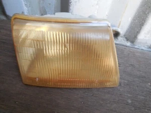 Conjunto de faros delanteros diestros originales Ford Mustang 1987-1993 usados - Imagen 1 de 3