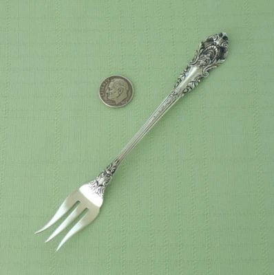 Antique WALLACE Sterling Silver SIR CHRISTOPHER Cocktail SEAFOOD Fork No Mono - Image 1 of 3