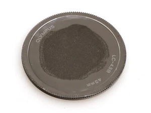 Tapa de tornillo de metal OLYMPUS LC-43B en negro 43 mm - Imagen 1 de 2