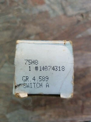 Parking Brake Switch ACDelco GM Original Equipment 14074318 - Image 1 of 3
