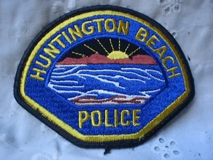 F1  SEW ON CLOTH PATCHES APPOX 8 CM USA,AMERICA HUNTINGTON  BEACH - Bild 1 von 1