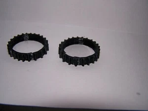 Matchbox bulldozer tracks - Picture 1 of 3