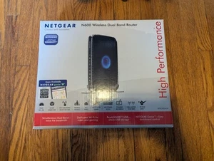 Netgear N600 Wireless Dual Band Router WNDR3400 - Picture 1 of 5