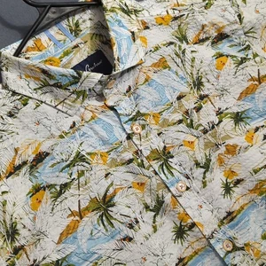 Robert Graham Shirt Men's XL Multicolor Floral Tropical Print Short Sleeve - Picture 1 of 13