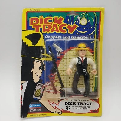 Dick Tracy -Action Figure 1990 Playmates Coppers and Gangsters New On Card - Image 1 of 4