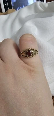 10k Black Hills Gold Ring  - Image 1 of 2