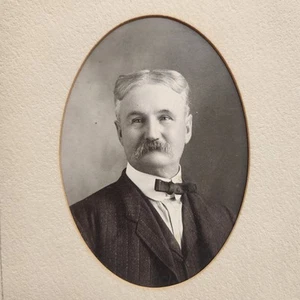 Antique Cabinet Card 1900s Old Man With Mustache Black White Portrait - Picture 1 of 8