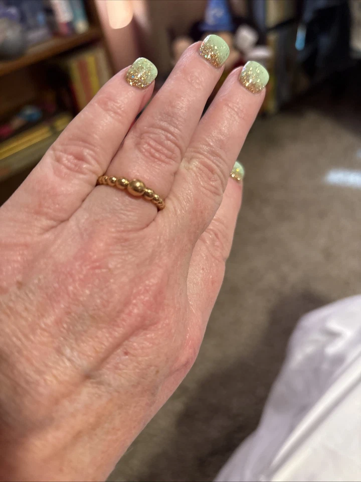 Pandora - Image 1 of 2