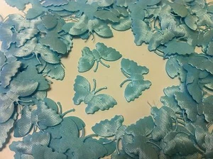 100 hellblau Satin Schmetterling Motive 4 Karten Dekoration Sammelalbum & Stickerei - Bild 1 von 1