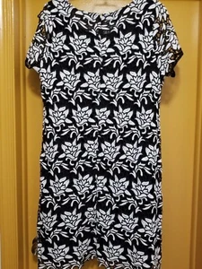 Inc Flower Dress Black White Formal Social Dress NWT - Picture 1 of 4