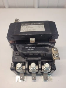 GE CR305G0** Nema Size 3 3 Phase Contactor, 120 Volt Coil 90A MAX 50HP j9 - Picture 1 of 7