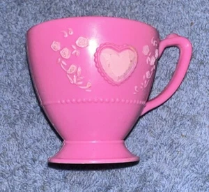 Vtg Mattel Barbie Pink Heart Tea Set Replacement Piece - Teacup - Picture 1 of 8