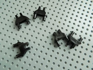 5 Lego Black Technic Pin Double Triangle 1x3 2 Clips w Round Pin Holes 47994 - Picture 1 of 2
