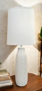 High Gloss Ivory Tall Indented Leaf Country Cottage Table Lamp W/Shade - Picture 1 of 2