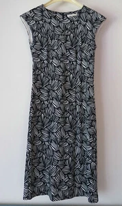 Hessnatur Damen Kleid Gr 34 Farbe marineblau weiß gemustert neu - Bild 1 von 7