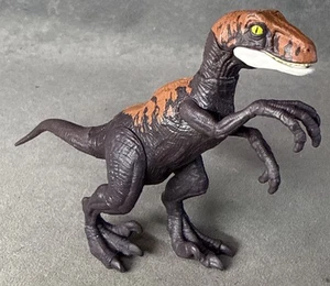 Mattel Jurassic World Dominion camion cattura e schiaccia dinosauro Velociraptor - Foto 1 di 10