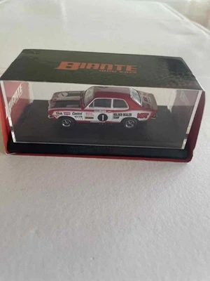 BIANTE МАСШТАБ 1/64 ЛИТОЙ HOLDEN LJ TORANA XU-1 #1 BROCK-CHIVAS 73 БАТЕРСТ КАК НОВЫЙ - Изображение 1 из 3