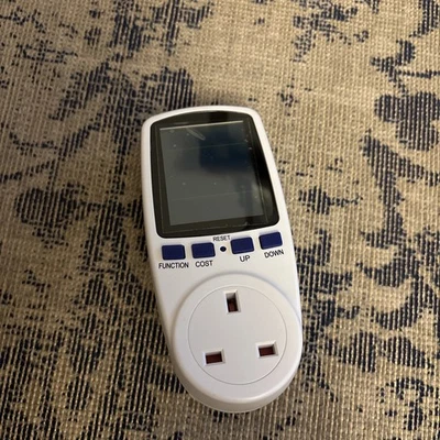 LCD Power Consumption Meter Energy Monitor Calculator Plug In Electricity Usage - Image 1 of 4