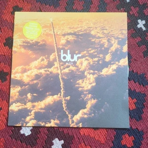 Blur - M.O.R - 7" Orange Vinyl Single - Limited Edition - 1997 EMI Records UK - Picture 1 of 3