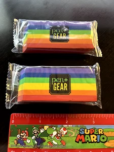 2 Gomas de borrar Jumbo Pen Gear arco iris colorido borrador grande útiles escolares orgullo - Imagen 1 de 2
