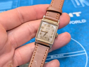 Reloj de pulsera mecánico Waltham Premier para hombre lleno de oro - Imagen 1 de 16