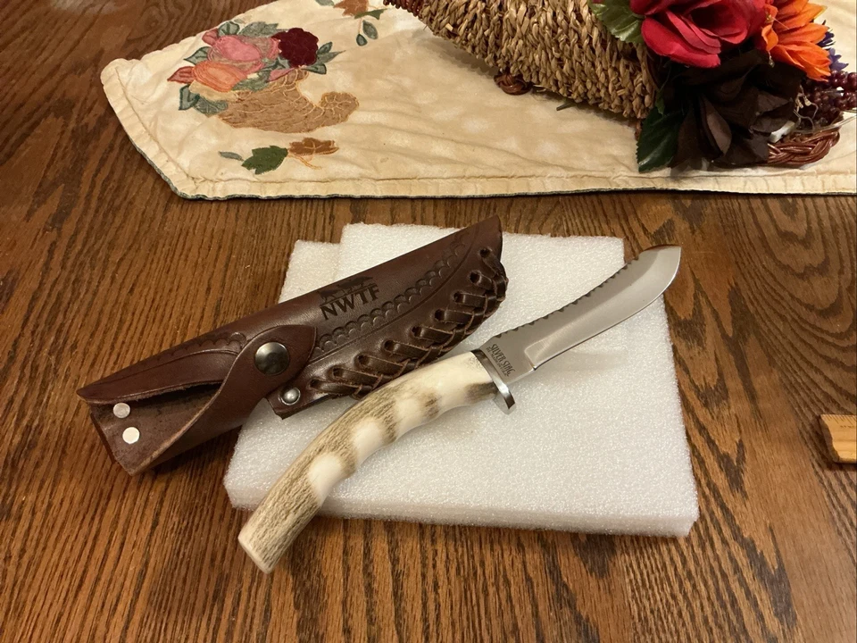 Cuchillo de caza de hoja fija Silver Stag D3 EE. UU., NUEVO CON ETIQUETAS con funda, estado almacenado sin usar. Foto 1 de 4