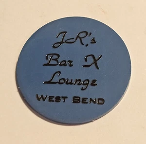 JR'S Bar X Lounge West Bend WI Plastic Good For Token (P-35) - Picture 1 of 2