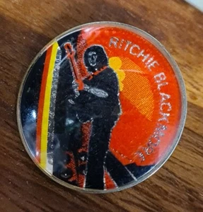 Vintage Ritchie Blackmore's Regenbogen Metall Abzeichen 25 mm (3 für £3 Porto & Verpackung) - Bild 1 von 5