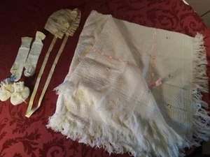 Vintage New White Knit Girl Baby Blanket Shawl Baptism Set with bonnet & booties - Picture 1 of 7