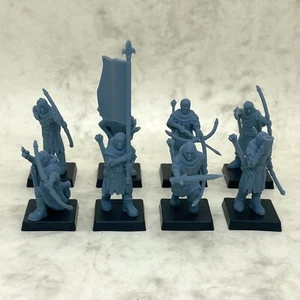 Écuyers féodaux avec arcs | Miniatures 28 mm - Photo 1/7
